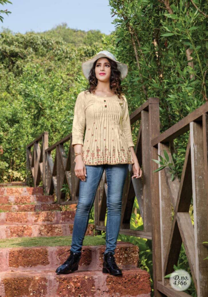 Topsy Vol-10 Embroidery Short Tops Set Topsy Vol-10 Embroidery Short Tops Set